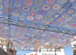 Paraguas y mandalas de ganchillo para afrontar el calor