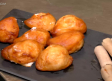 Aprendemos a hacer buñuelos y huesos de santo