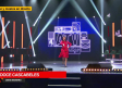 Actuación de la presentadora con los concursantes (A Tu Vera Contigo - Gala 1)