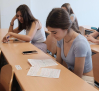 Comienzan las pruebas de la EBAU en España: casi 300.000 estudiantes se examinan esta semana