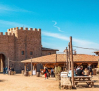 Cinco actores de Puy du Fou hospitalizados tras volcar un coche de atrezo