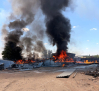Incendio en una nave industrial que almacenaba barnices y disolventes en Villacañas