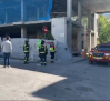 Dos trabajadores, atrapados bajo una losa de hormigón tras el derrumbe de un edificio en obras en Madrid