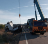 Abierta al tráfico la carretera CM-412, en Tobarra, que había sido cortada por el vuelco de un camión