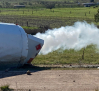 Fuga de gas propano tras el vuelco de un camión en la CM-4202, en Alamillo