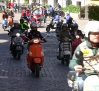 Exposición motos Vespa en Cuenca