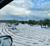 Máquinas quitanieves tienen que eliminar el granizo caído en municipios de Albacete o Cuenca