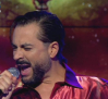 Javi Mota canta 'La llave'