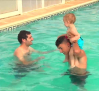 Las comunidades de vecinos preparan ya las piscinas para el verano