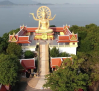 El Golfo de Tailandia, un lugar para los amantes de los deportes acuáticos y de la comida callejera