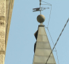 Una fuerte racha de viento se lleva varias chapas de la Colegiata de Yepes