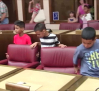 Un problema con los pasaportes retrasa la llegada de un grupo de niños saharauis