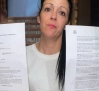 Una familia de Sigüenza pide suspender la entrega de una menor a su padre, condenado por maltrato