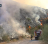 Los incendios dan un respiro en Alicante y Badajoz, pero sigue la preocupación en Almería