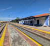 Parto múltiple en un tren: dos gemelos nacen prematuramente en un vagón a su paso por Ciudad Real