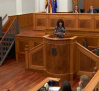 Pleno institucional en las Cortes con motivo del Día de la Mujer