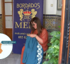 María José borda la indumentaria de mayera mayor infantil de su hija en Pedro Muñoz