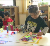 Alumnos de un colegio de Alcalá del Júcar conocen nuestra gastronomía con talleres de pintura