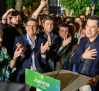El PP gana las elecciones en Andalucía pero pierde la mayoría absoluta y el PSOE toca suelo electoral