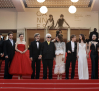 Almodóvar triunfa de nuevo en Cannes con su última película "Amarga Navidad", que opta a la Palma de Oro