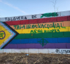 Denuncian la vandalización de un muro con la bandera LGTBI en Talavera de la Reina (Toledo)