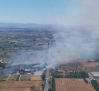 Cortada la carretera CM-4101 en Talavera por un incendio forestal