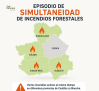 Evacuadas dos urbanizaciones por un incendio en Almorox y afectada una carretera y la vía del tren por otro en Puertollano