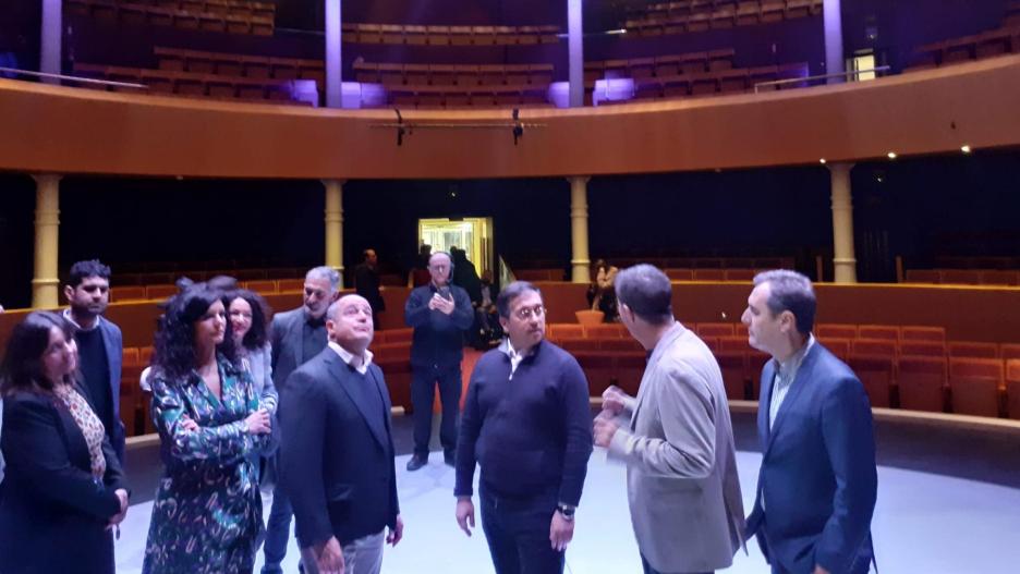 El ministro de Exteriores, José Manuel Albares, visitando el Teatro Circo de Albacete