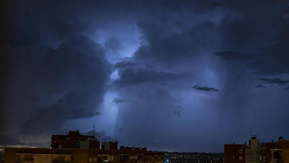 Tormenta eléctrica en el distrito de Hortaleza, a 10 de septiembre de 2023, en Madrid (España).
11 SEPTIEMBRE 2023;MADRID;TORMENTA ELÉCTRICA;HORTALEZA
Javier González / Europa Press
10/9/2023