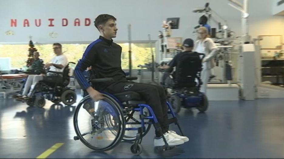 Alejandro pasará sus primeras Navidades en el Hospital Nacional de Parapléjicos.