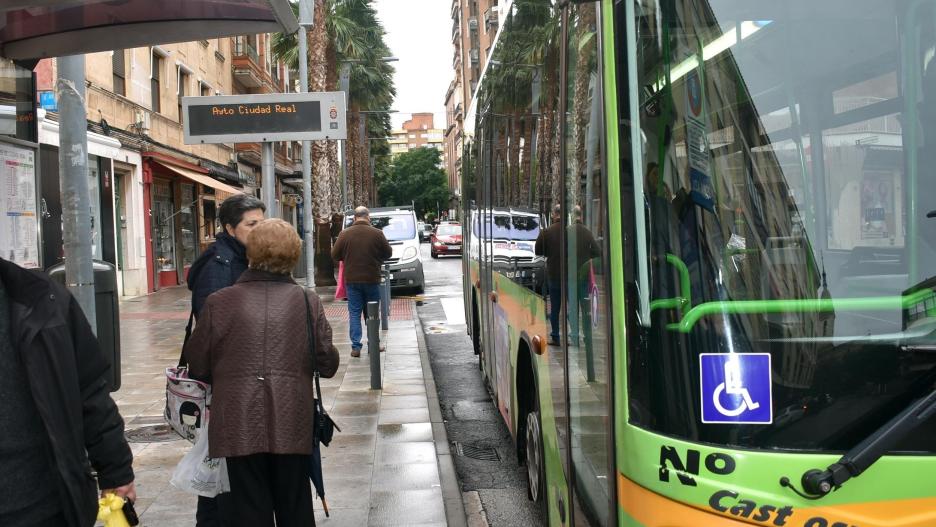 CASTILLA LA MANCHA.-La información sobre la llegada de autobuses en Ciudad Real se podrá consultar a través de una aplicación móvil

(Foto de ARCHIVO)
30/10/2018