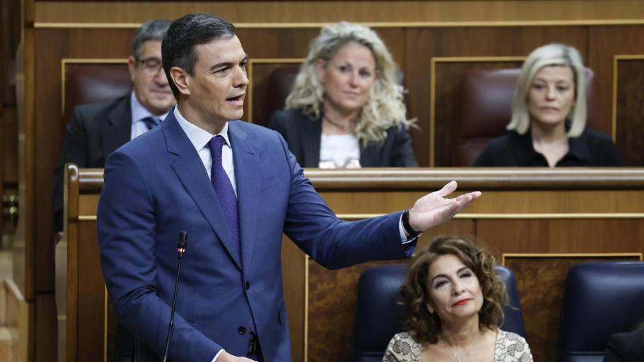 MADRID, 13/03/2024.- El presidente del Gobierno, Pedro Sánchez, interviene durante la sesión de control al Gobierno celebrada este miércoles en el Congreso. EFE/Chema Moya