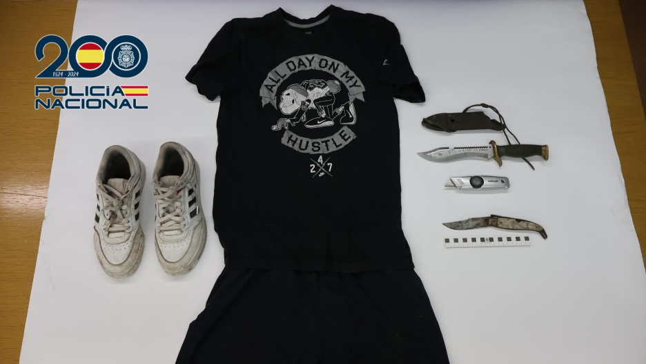 Efectos incautados al presunto agresor.