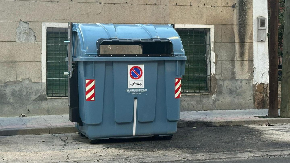 Denuncian la quema de contenedores en Santa Olalla (Toledo)