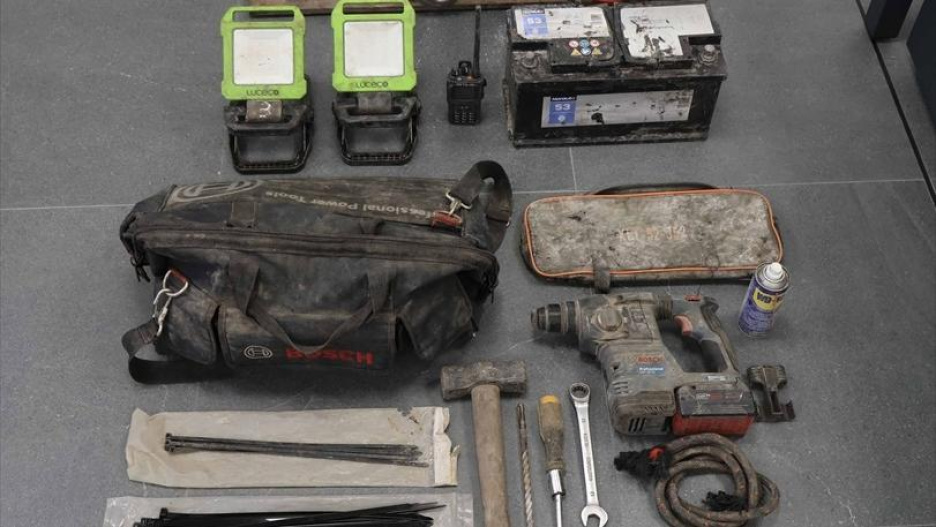 Efectos intervenidos por la Policía tras detener a un hombre en Cuenca por robo de cobre.

REMITIDA / HANDOUT por POLICÍA NACIONAL
Fotografía remitida a medios de comunicación exclusivamente para ilustrar la noticia a la que hace referencia la imagen, y citando la procedencia de la imagen en la firma
26/12/2025