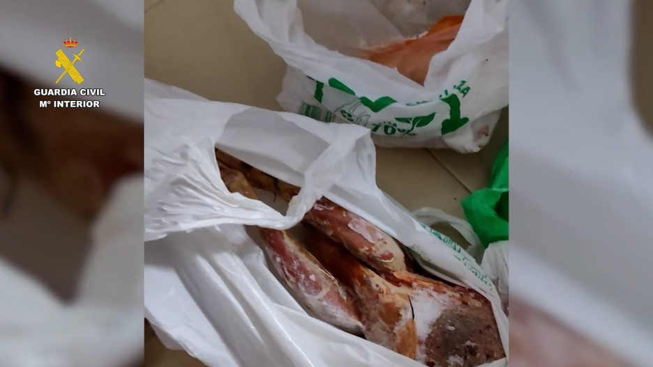 Los detenidos introducía en el mercado carne de ovino y caprino que no cumplía con la normativa.