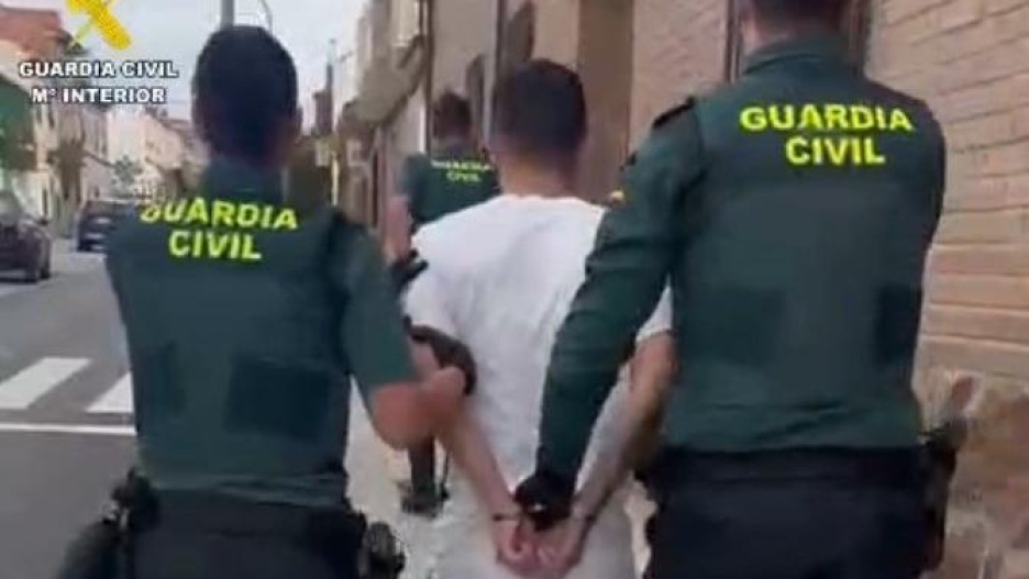 Una persona detenida y otra investigada por amenazas con arma blanca en Cobisa

REMITIDA / HANDOUT por GUARDIA CIVIL
Fotografía remitida a medios de comunicación exclusivamente para ilustrar la noticia a la que hace referencia la imagen, y citando la procedencia de la imagen en la firma
01/5/2026