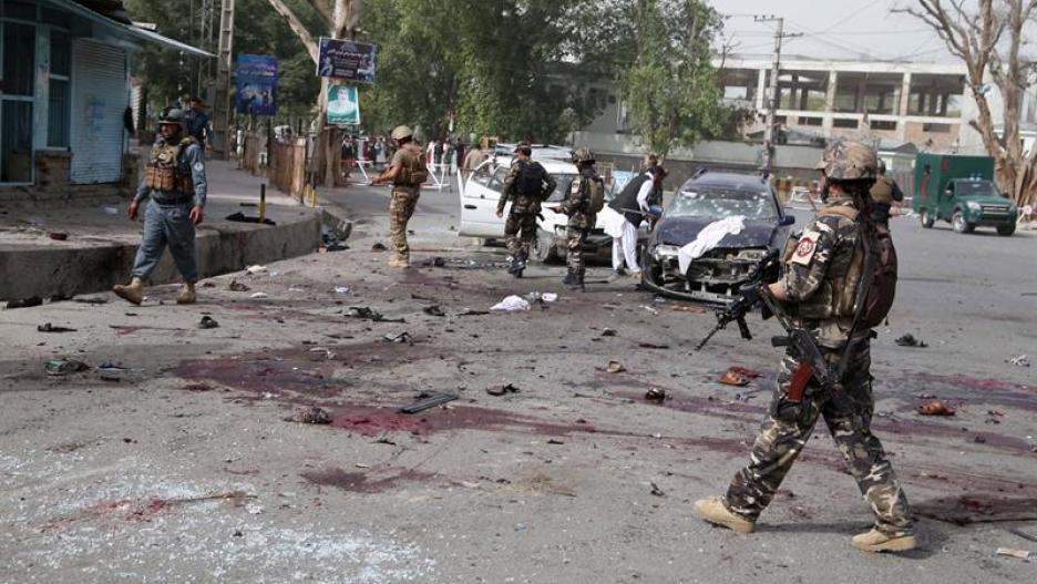 atentado suicida en Afganistán