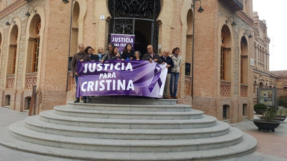 Familiares y miembros de la corporación municipal de Mora piden justicia para Cristina Martín