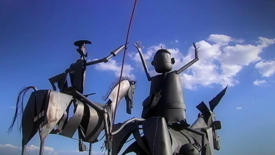 Aunque es sabido que Cervantes eludió la exactitud geográfica al inventar ciertos de parajes por los que anduvo El Quijote, lo cierto es que el enlace entre la Bella Quiteria y Basiliose, “Las bodas de Camacho”, se produjeron en Munera, Albacete. Hoy es posible seguir los pasos del Hidalgo y conocer el lugar exacto que alimentó su imaginación.