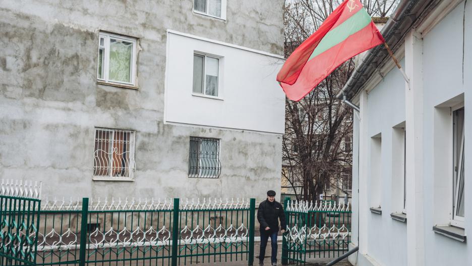Bandera de la república de Transnistria en Tiraspol
DIEGO HERRERA / ZUMA PRESS / CONTACTOPHOTO
(Foto de ARCHIVO)
21/3/2022 ONLY FOR USE IN SPAIN