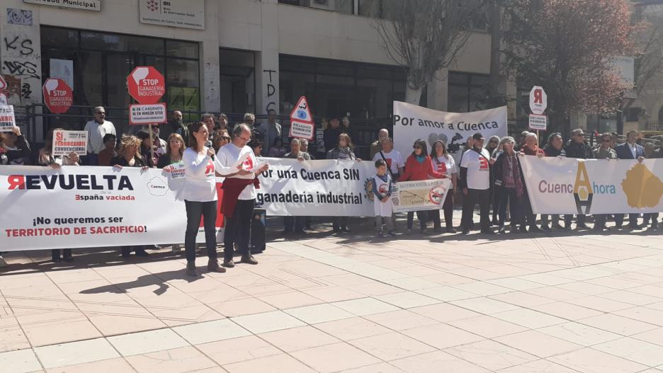 Concentración de la España Vaciada en Cuenca para protestar contra las "nuevas amenazas" en el entorno rural