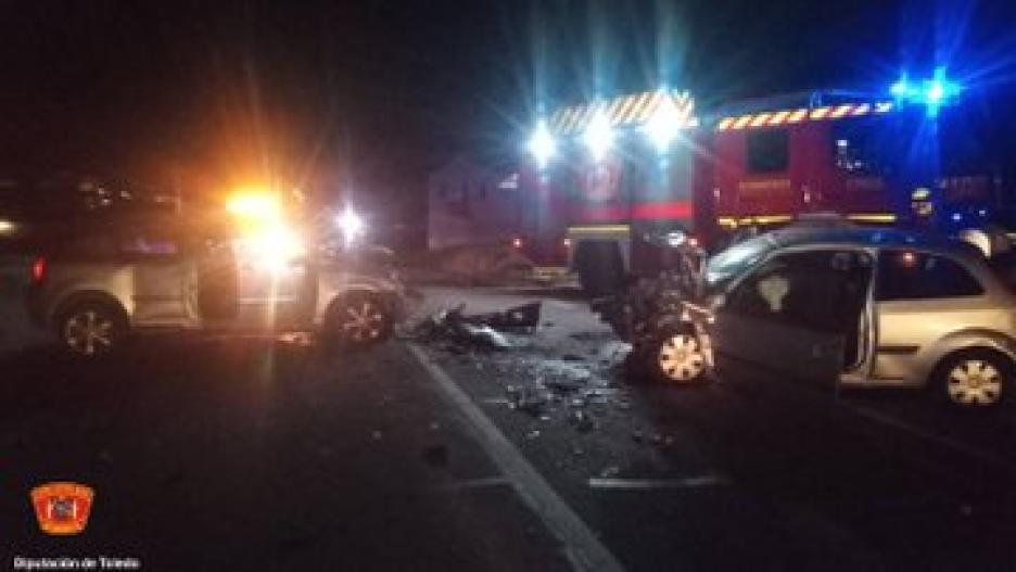 Los vehículos implicados en la colisión frontal ocurrida en Recas (Toledo)