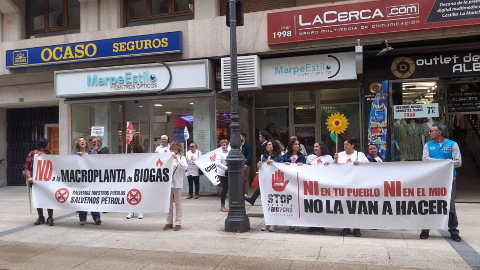 Protestas en Albacete de las plataformas contra las plantas de Biogás en varios municipios