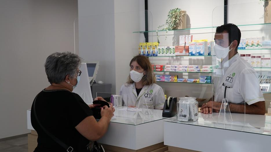En las farmacias dejará ya de ser obligatoria el uso de la mascarillla