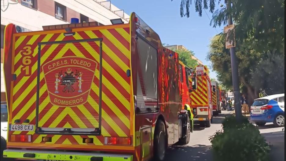 Los bomberos ya han extinguido el fuego en Valmojado.