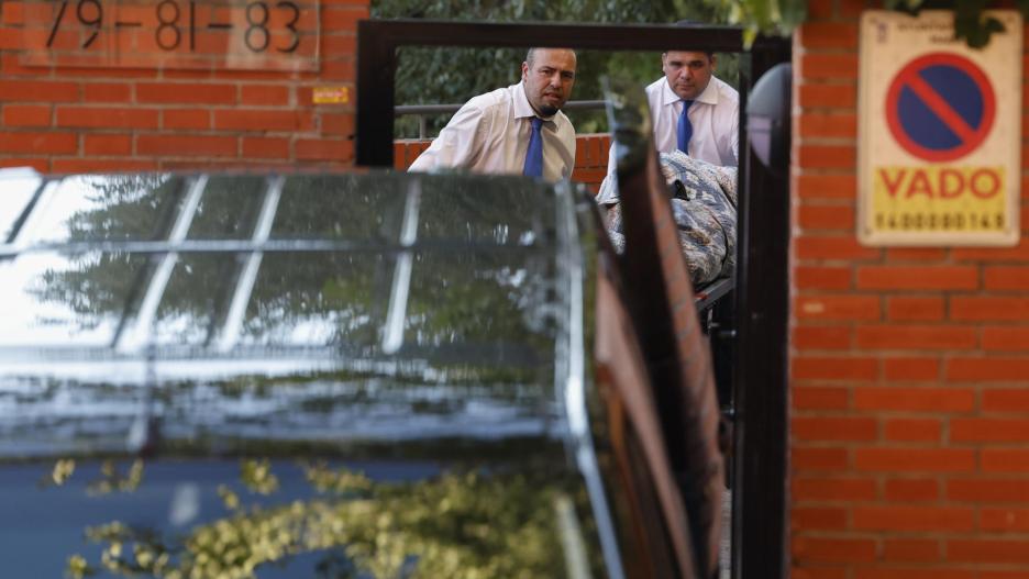 Suceso en Moratalaz (Madrid). Encuentran dos cadáveres en un domicilio.