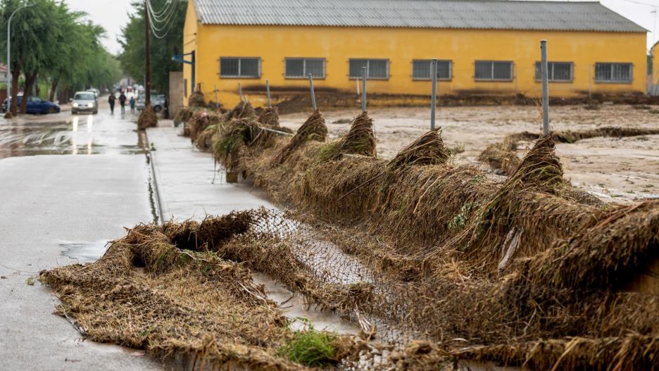 ista de los daños provocados por la lluvias en Magán (Toledo), este lunes.
