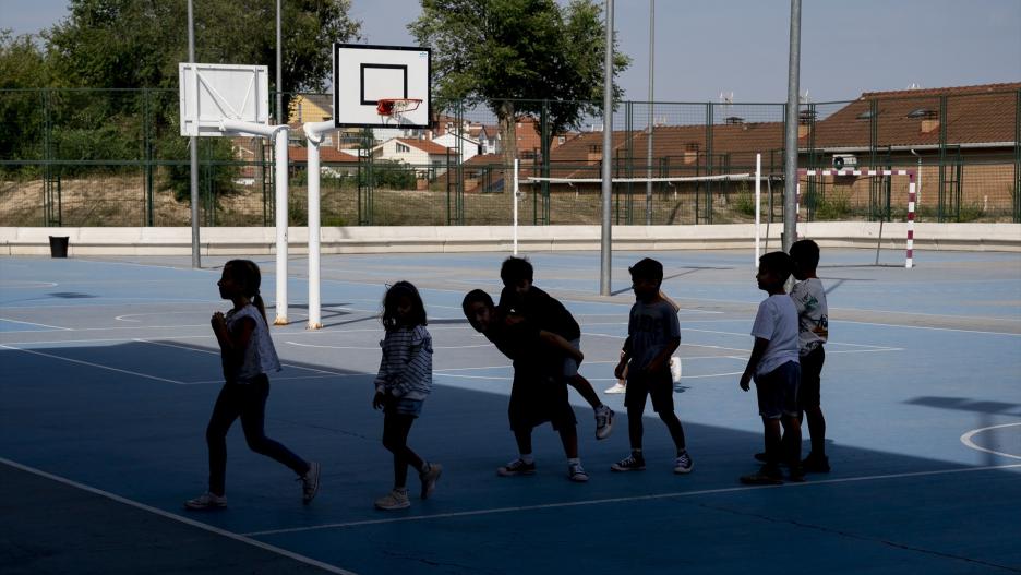 Los alumnos castellanomanchegos se han incorporado este lunes a las aulas.