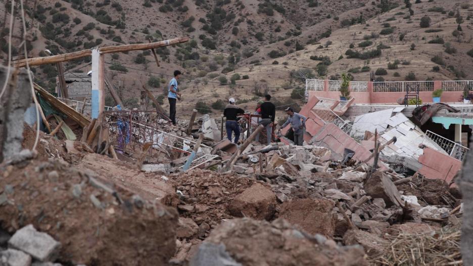 TARGA (MARRUECOS), 11/09/2023.- Imagen del pueblo de Targa tras el terremoto. En las aldeas cercanas al epicentro del terremoto que sacudió Marruecos el pasado viernes, las historias se repiten. Más de la mitad de los 2.122 muertos registrados por el momento fueron en esas localidades de la provincia de Al Haouz, en el sur de Marrakech. EFE/María Traspaderne